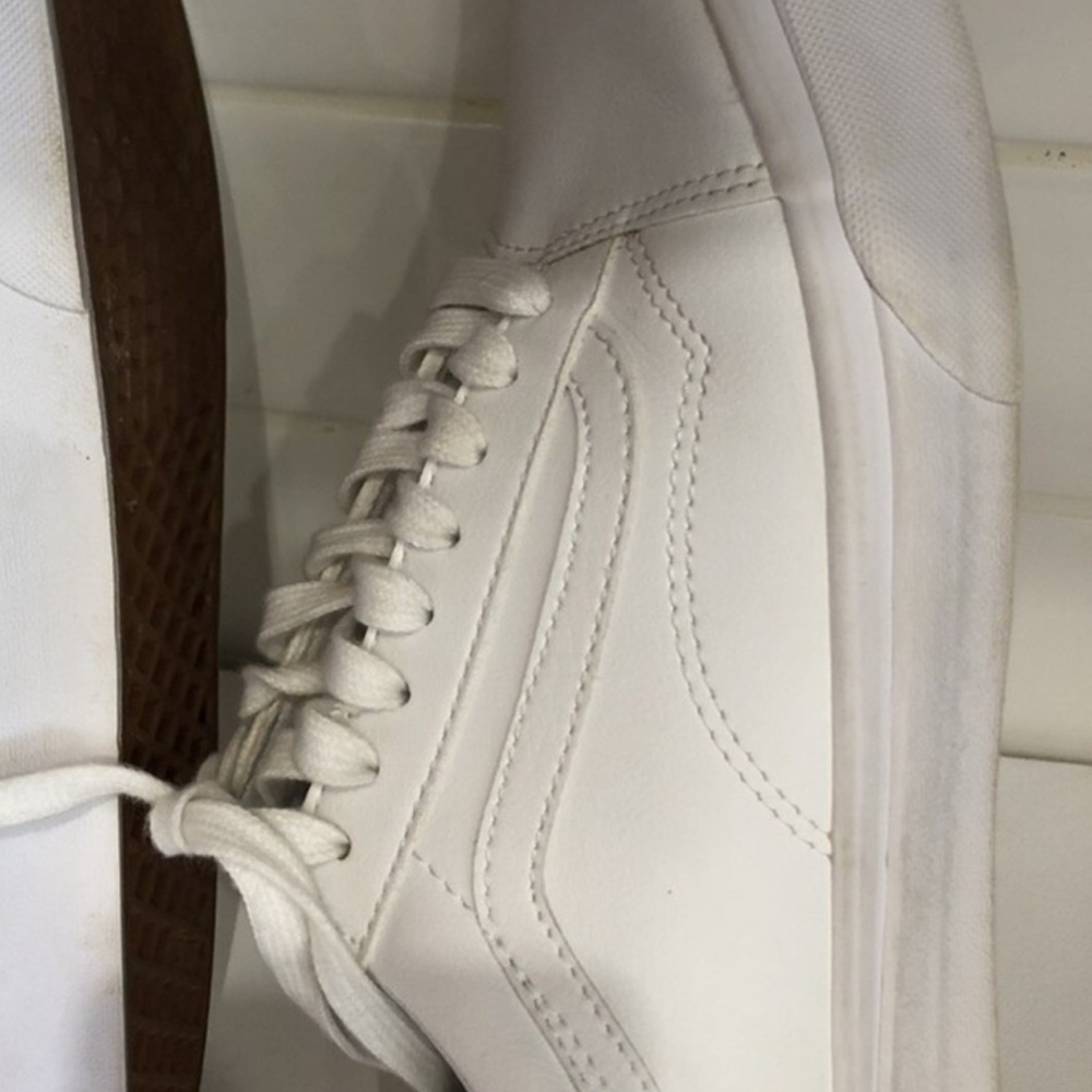 Vans White and Brown Sneakers Classic Style